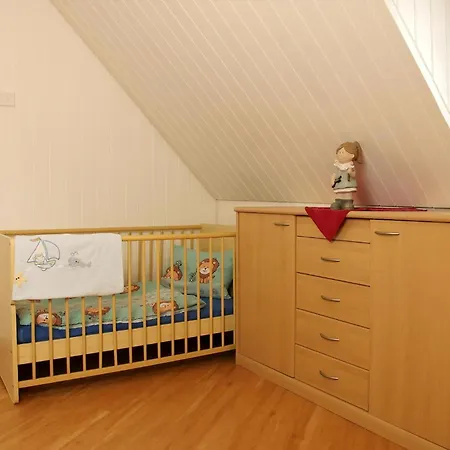 Komfortable Mit Grossem Balkon *