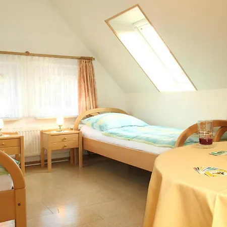 Komfortable Mit Grossem Balkon *